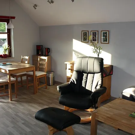 Cafe Landart Im Thueringer Finistere Apartment *