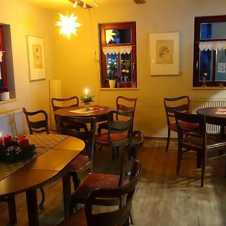 公寓 Cafe Landart Im Thueringer Finistere