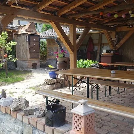 Cafe Landart Im Thueringer Finistere * Plaue (Thuringia)