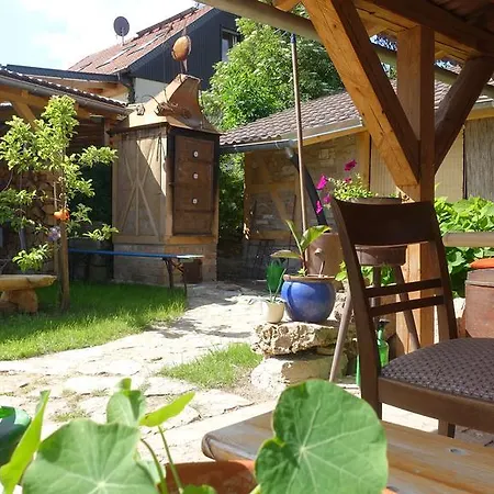 公寓 Cafe Landart Im Thueringer Finistere *