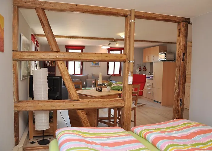 Cafe Landart Im Thueringer Finistere Lägenhet *