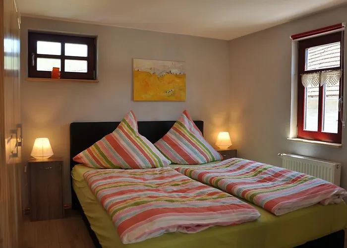 Lägenhet Cafe Landart Im Thueringer Finistere