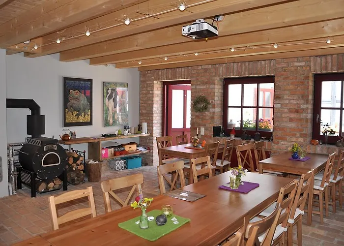 Lägenhet Cafe Landart Im Thueringer Finistere Plaue (Thuringia)