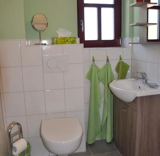 Lägenhet Cafe Landart Im Thueringer Finistere Plaue (Thuringia)