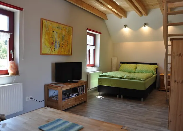 Cafe Landart Im Thueringer Finistere Lägenhet