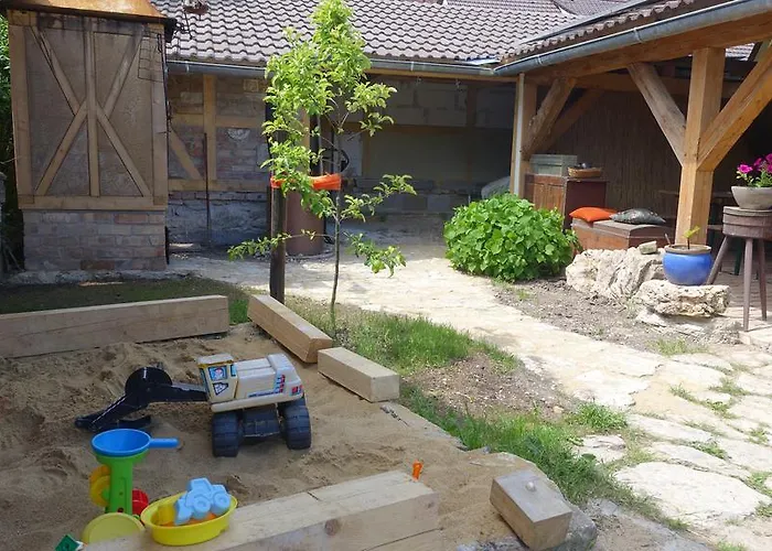 Lägenhet Cafe Landart Im Thueringer Finistere Plaue (Thuringia)
